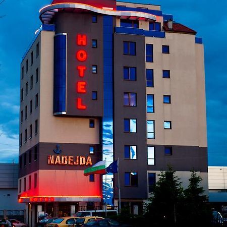 Nadejda Hotel Sofia Exterior foto